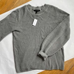 BANANA REPUBLIC Grey Knit Sweater!